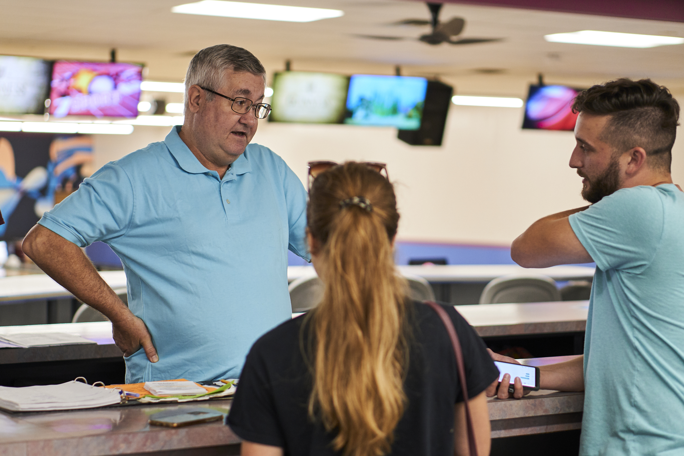 8 Reasons to Plan Your Next Party at a Bowling Center